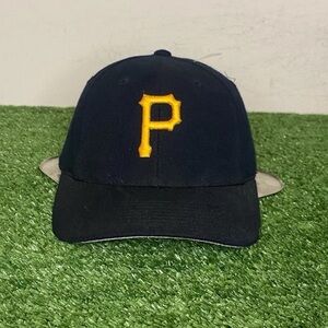 Vintage Pittsburgh Pirates hat cap snap back Logo Athletic black 90s wool mens